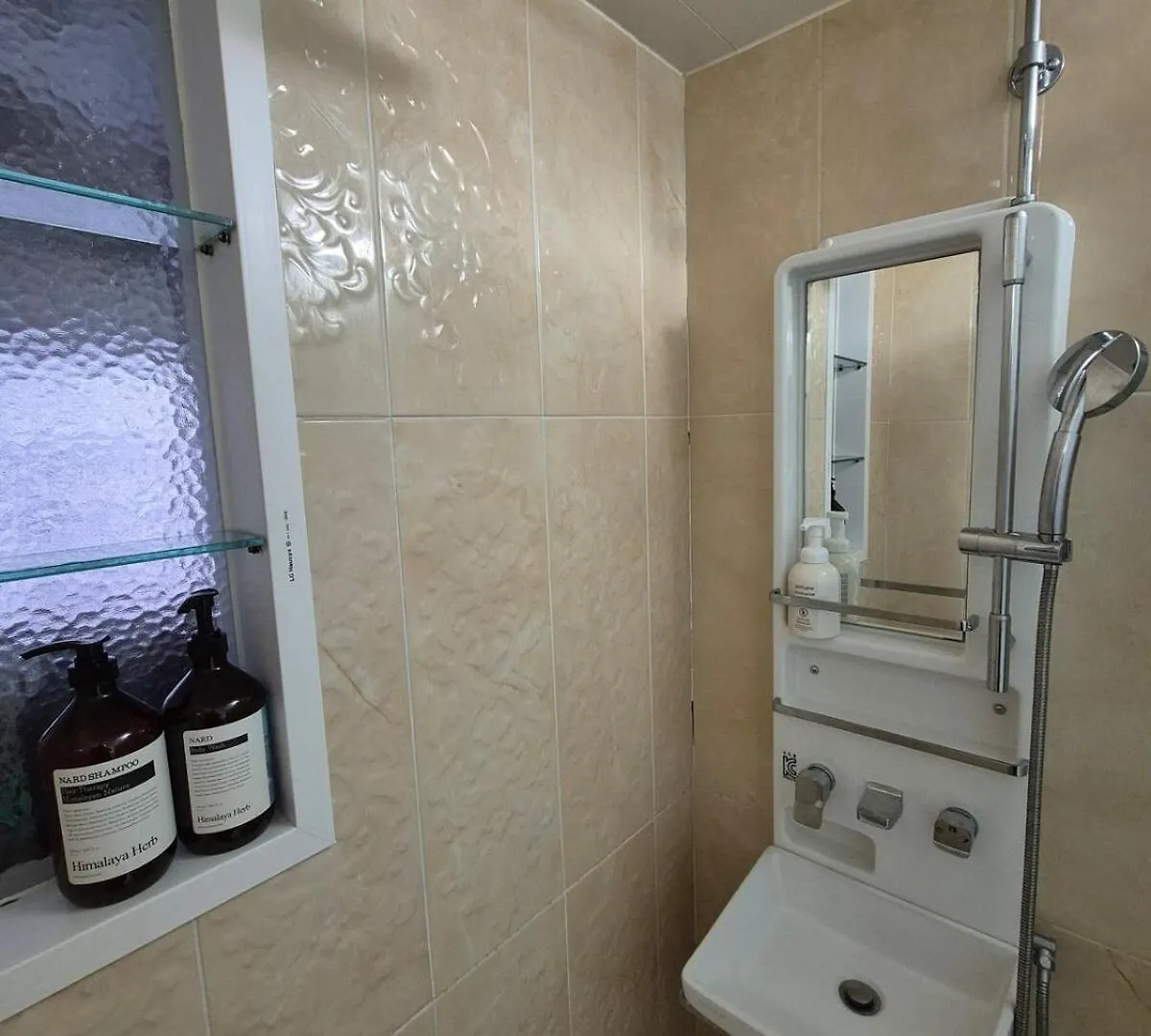 Spacious Loft In The Heart Of Gangnam Near Coex Seoul